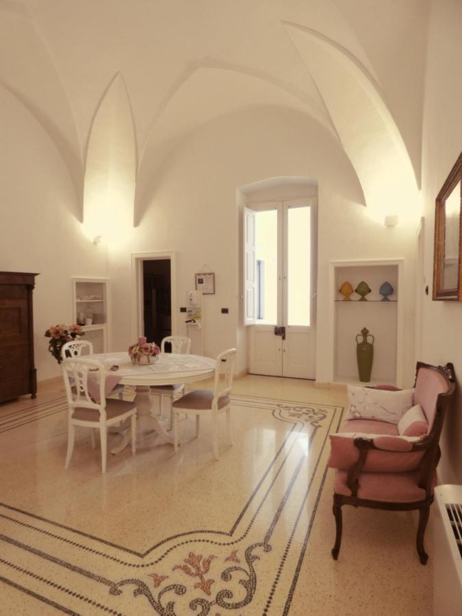 Palazzo Casto Relais Ξενοδοχείο Taviano  Εξωτερικό φωτογραφία