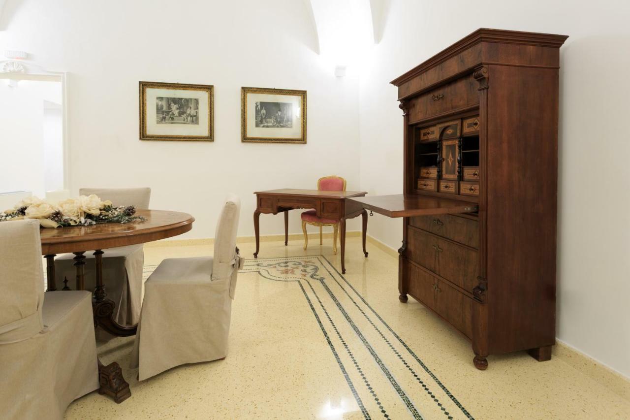 Palazzo Casto Relais Ξενοδοχείο Taviano  Εξωτερικό φωτογραφία
