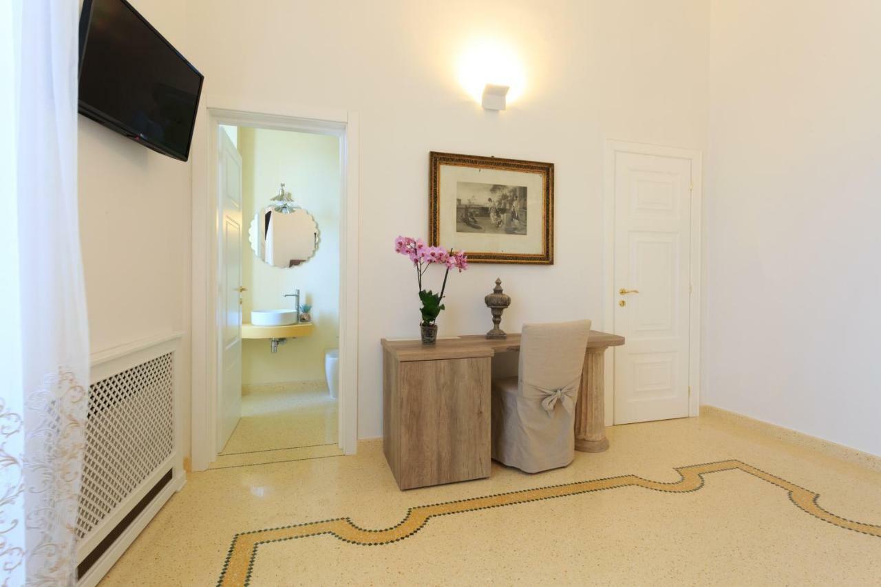 Palazzo Casto Relais Ξενοδοχείο Taviano  Εξωτερικό φωτογραφία